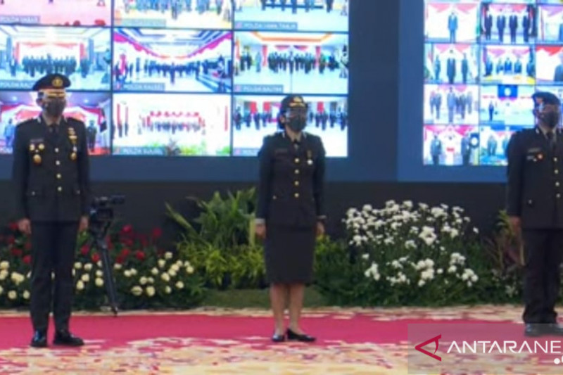 HUT Bhayangkara tiga personel Polri raih Anugerah Bhayangkara Nararya - Vimarsana News