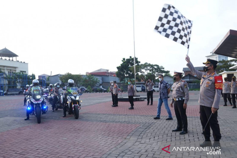 Polres Bekasi gelar apel pasukan menjelang PPKM darurat