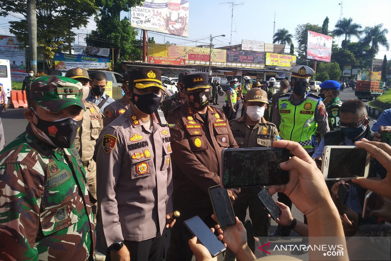 Polres Garut siapkan 3 ring penyekatan selama PPKM darurat