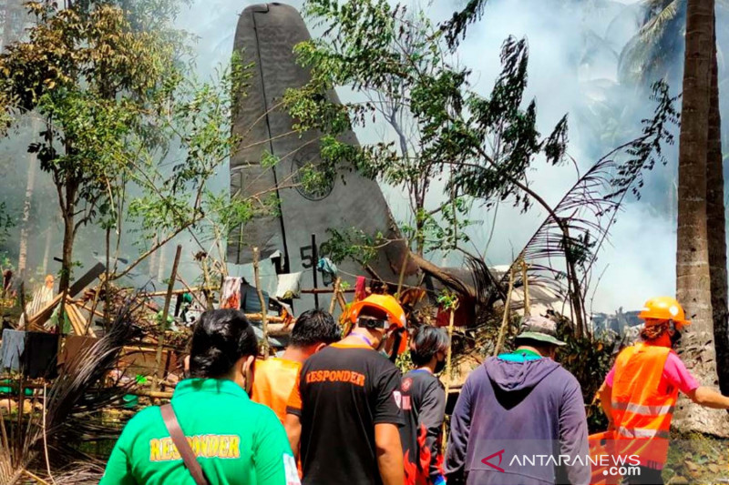 Pesawat militer yang jatuh di Filipina tewaskan 47, lukai 49 korban