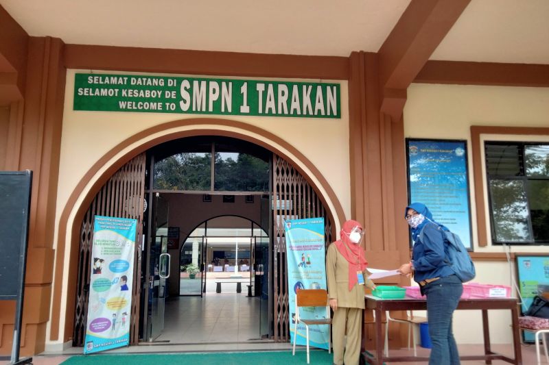 Masa Pengenalan Lingkungan Sekolah di Tarakan Dengan Prokes
