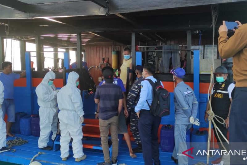 Pos AL Kwandang tertibkan perairan dari kedatangan kapal pesiar - Vimarsana News