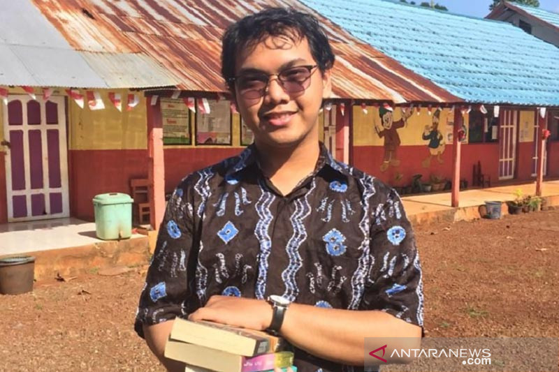 Alvian Wardhana raih Diana Award 2021 - Vimarsana News
