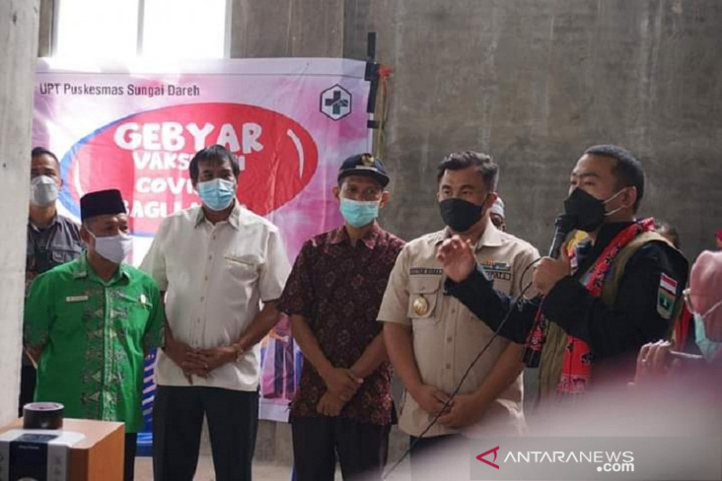 Wagub Sumbar apresiasi percepatan vaksinasi di Dharmasraya