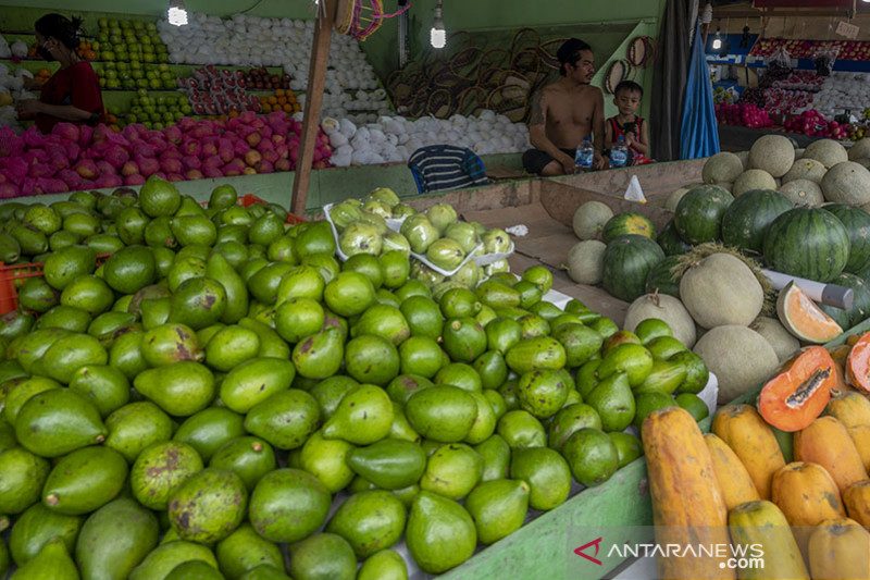 Isolasi Mandiri Picu Kenaikan Penjualan Buah 