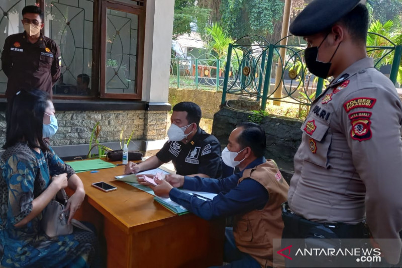 Belasan pelaku usaha di Sukabumi dijatuhi hukuman pidana ringan