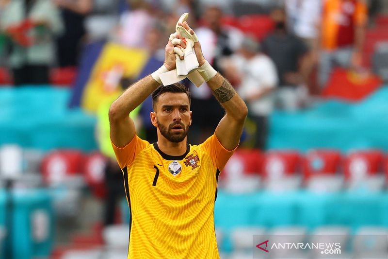 Rui Patricio jadi pembelian pertama AS Roma era Mourinho