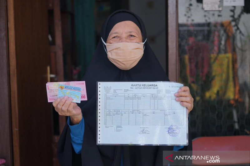 Bansos tunai untuk 77.000 KK warga Kota Bogor