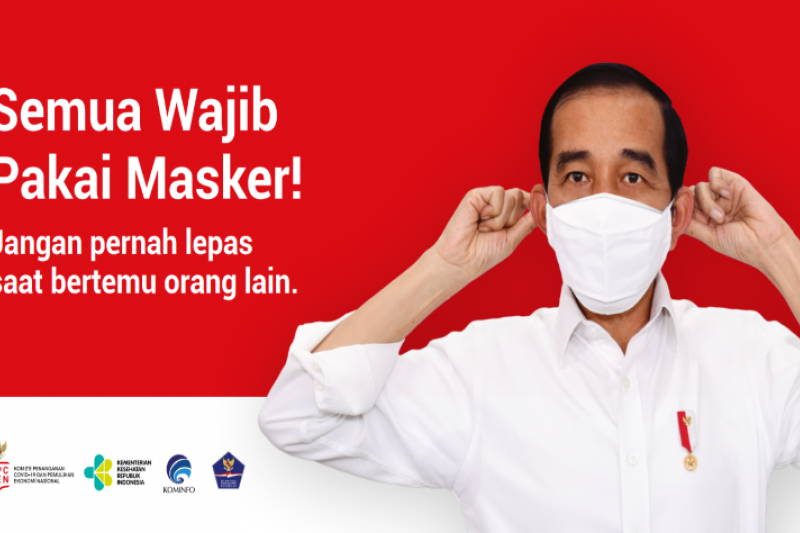 Semua pakai masker