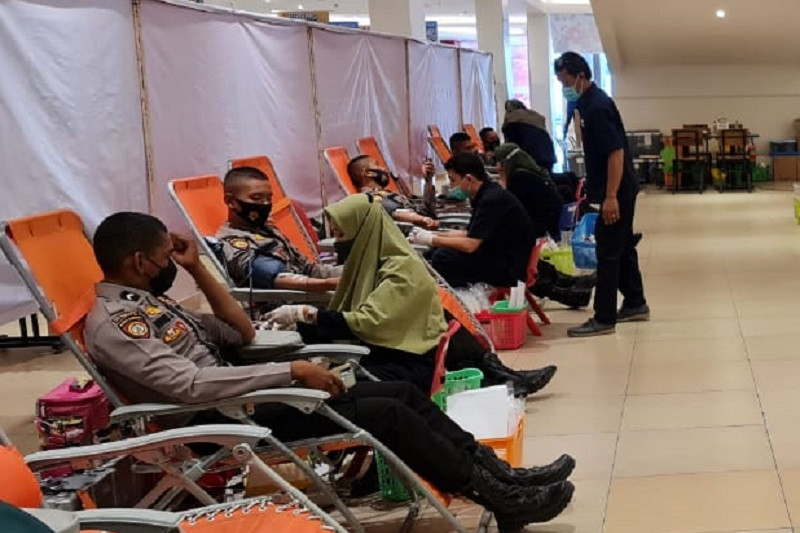 Donor darah atasi COVID-19 di Riau