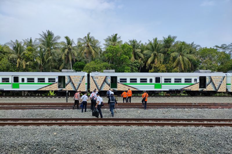 Kemenhub : Progres jalur KA Kedundang-Bandara YIA capai 96,35 persen