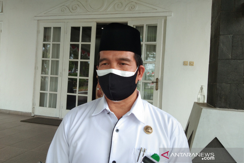 Kemenag Bantul mengimbau pemotongan hewan kurban dilakukan di RPH