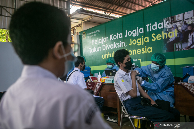 Yogyakarta mengajukan permintaan tambahan 100.000 dosis vaksin COVID-19