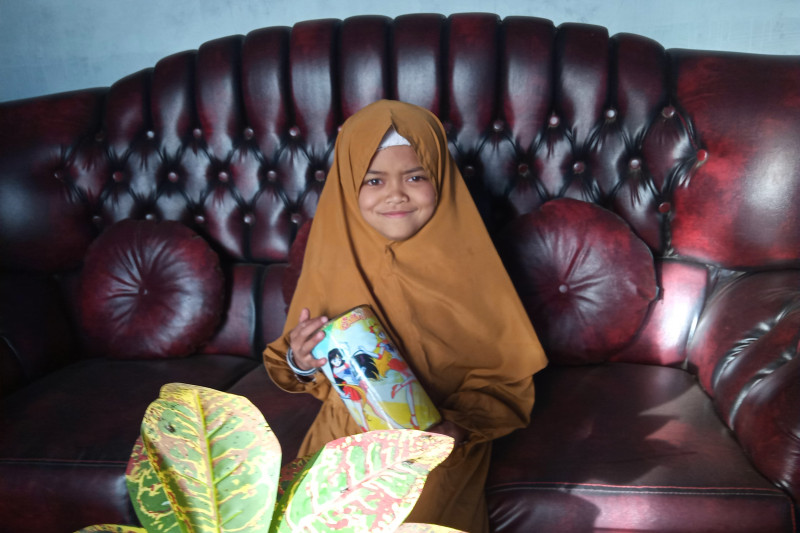 Kisah Hani bocah delapan tahun ikut berkurban dengan uang tabungan sendiri