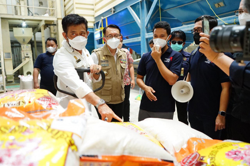 Mentan kunjungi penggilingan padi Cibitung Bekasi