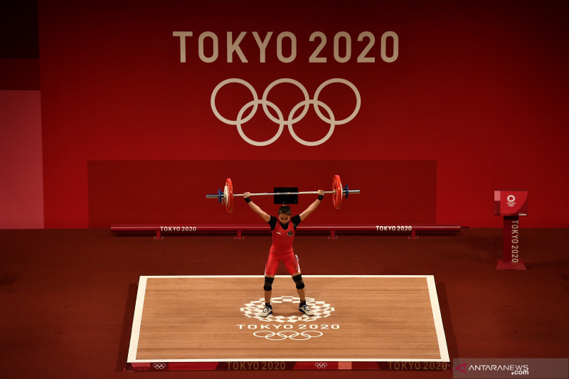 Indonesia sabet medali pertama Olimpiade Tokyo 2020 lewat lifter putri Windy Cantika Aisah