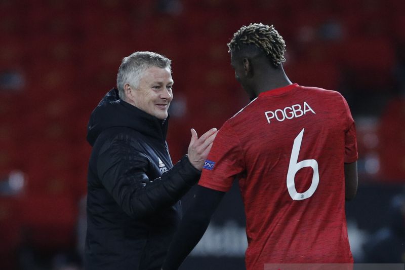 Pelatih MU sebut negosiasi dengan Paul Pogba masih berjalan