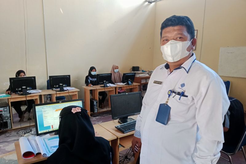 Ratusan lulusan UPT BLK Lubuk Sikaping Pasaman sudah bekerja luar negeri