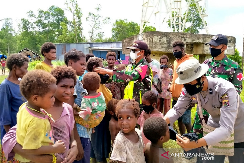 Resistensi Vaksin, Hoax Menghalangi Imunisasi di Papua, Papua Barat