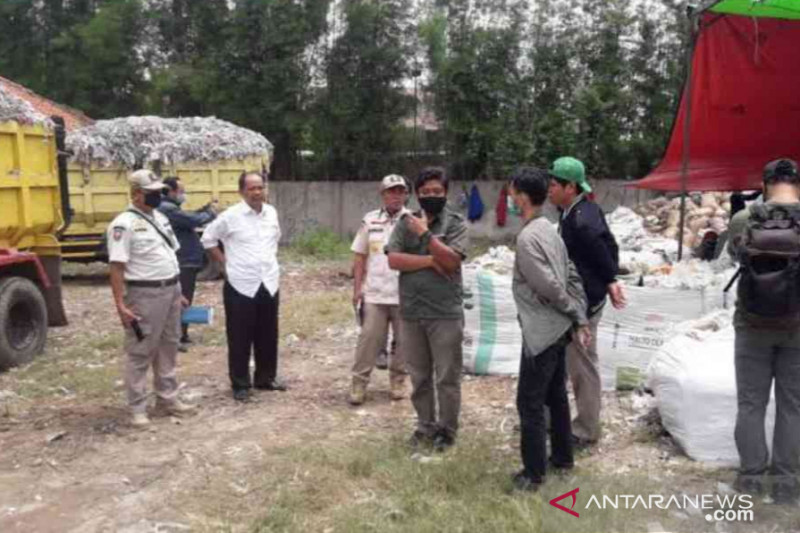 Bank sampah induk di Kabupaten Bekasi segera dibangun