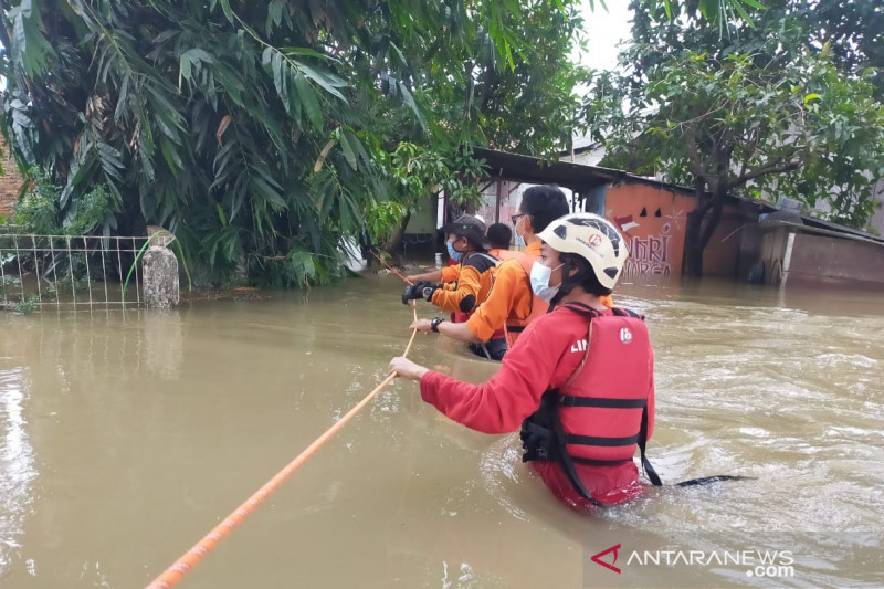 Banjir yang melanda wilayah Cikarang Bekasi mulai surut