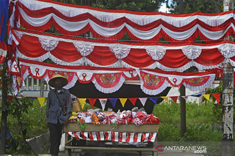 Penjualan Hiasan Kemerdekaan Lesu