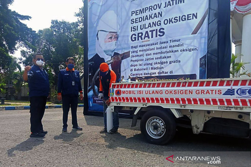 Pemprov Jatim luncurkan mobil reaksi cepat layanan oksigen - Vimarsana News
