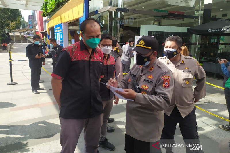 Polisi minta mal di Kota Bandung tutup jika ada yang melanggar