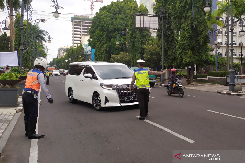 Sekda Bandung nilai penyekatan ganjil-genap buat jalan jadi lebih sepi