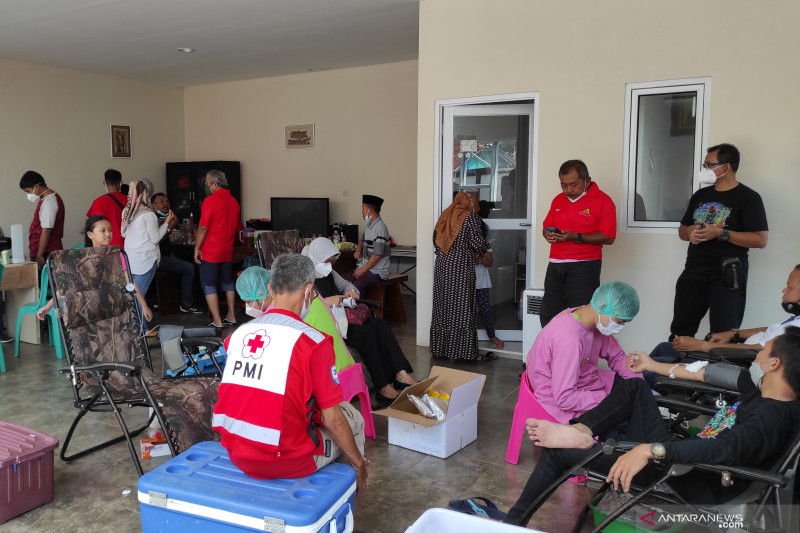 PDDI dan komunitas sepeda bantu tambah stok darah PMI Cianjur