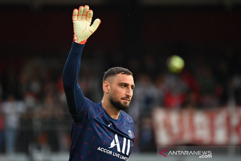 Gianluigi Donnarumma siap geser Navas dari posisi kiper utama PSG