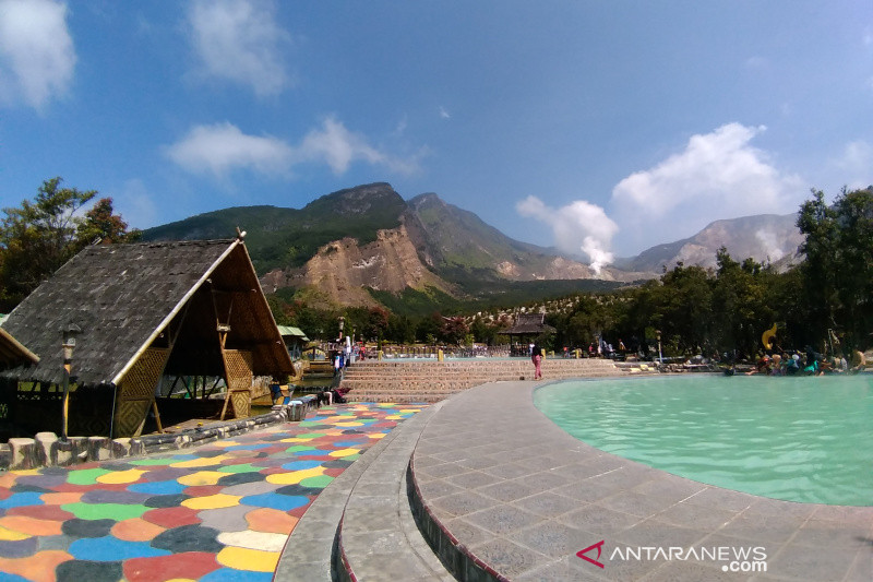 Garut izinkan objek wisata buka dengan syarat patuhi prokes