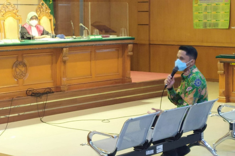 Hengky Kurniawan bantah dirinya laporkan Bupati Bandung Barat ke KPK