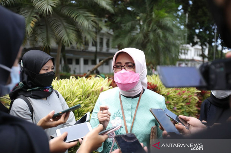 Disdagin Kota Bandung masih cari kebenaran kabar lima mal terancam dijual