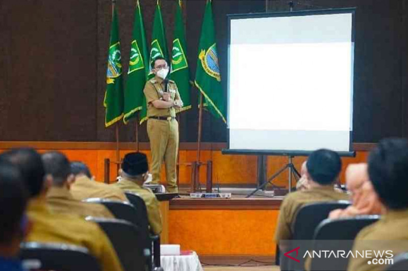 Pemkab Bekasi siapkan bantuan bagi UMKM hingga seniman