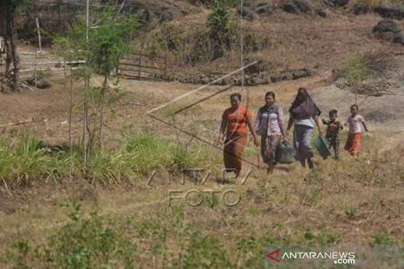 Warga Terpaksa Beli Air Bersih