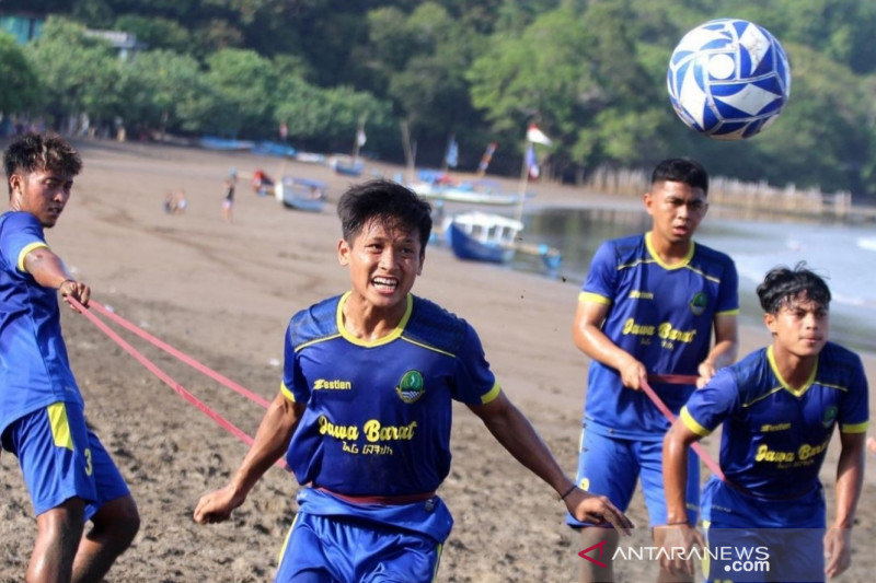 Tim Sepakbola Jabar cari tempat aklimatisasi guna berlatih untuk PON
