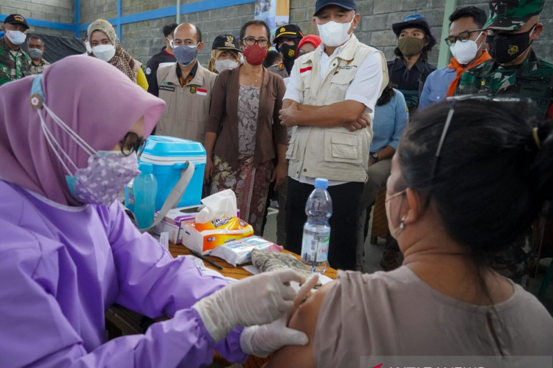 Menteri apresiasi vaksinasi warga dan pelaku usaha di TN Gunung Gede Pangrango