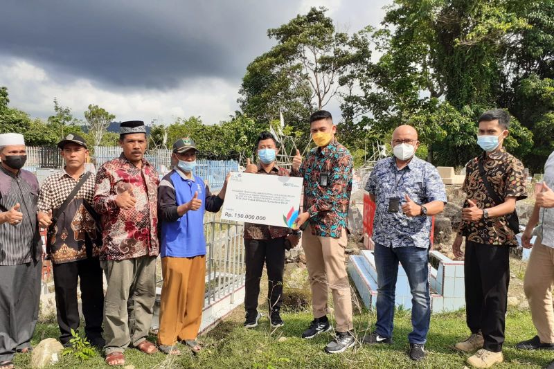 Realisasi CSR, PLN Sumbar bantu pembangunan TPU Tebing Tinggi