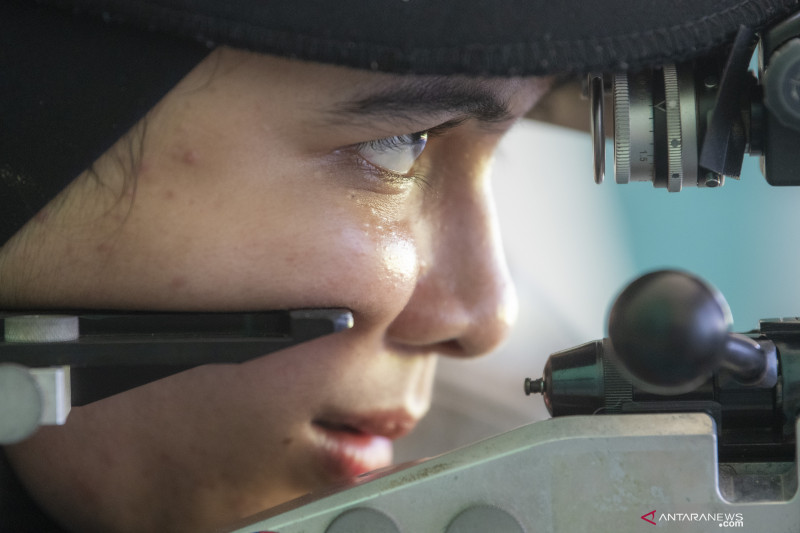 Latihan Atlet Menembak Sumatera Selatan