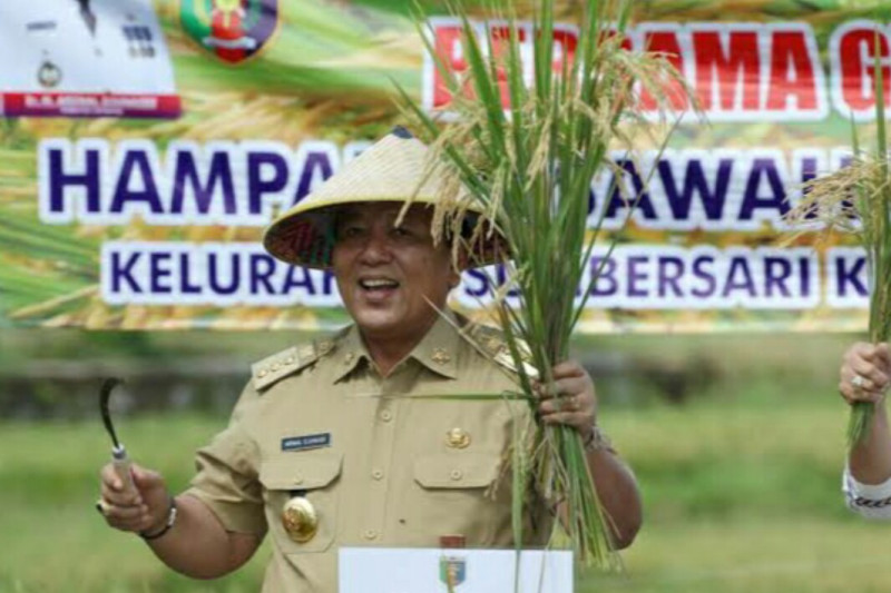 Gubernur Lampung mendapat penghargaan Abdi Bakti Tani 2021