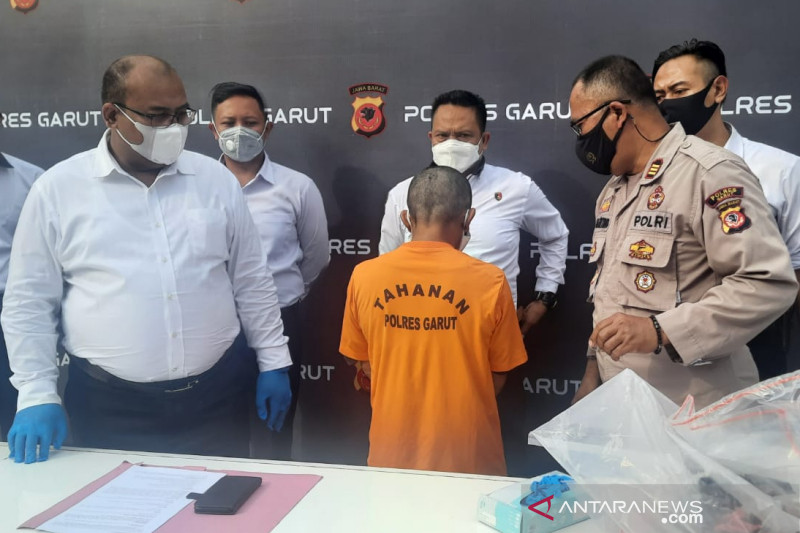 Polisi Garut tangkap bapak pelaku asusila terhadap anak tirinya di bawah umur