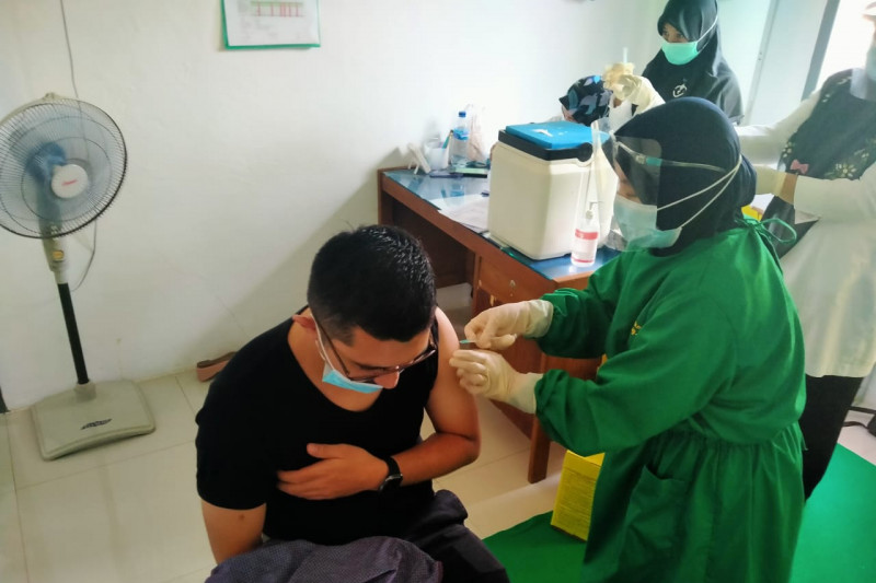 Masih rendah, baru sebanyak warga Pasaman Barat telah divaksin COVID-19