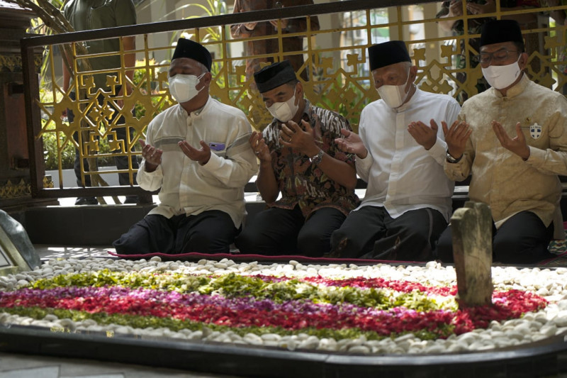 Moeldoko ziarah ke makam Gus Dur di sela kunker ke Jombang