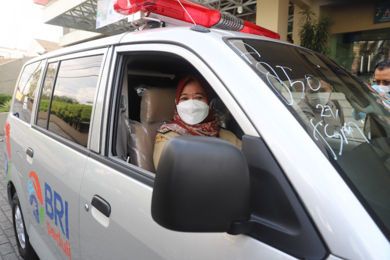 RSUD Sleman mendapat bantuan satu ambulans