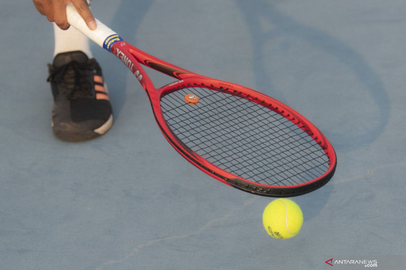 Latihan Atlet Tenis Lapangan Sumatera Selatan