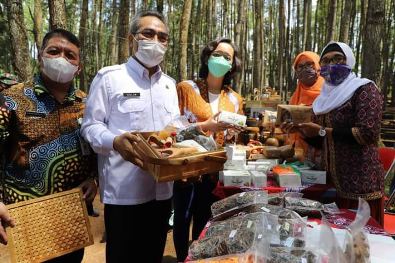 DIY mendorong pengelola desa wisata penuhi standar sertifikat CHSE