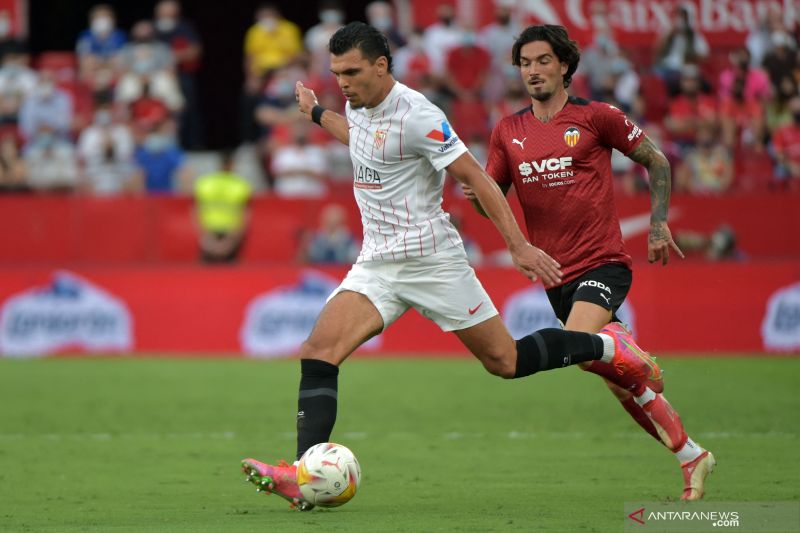 Sevilla bekuk Valencia skor 3-1