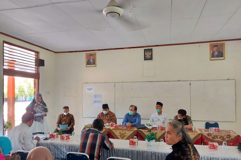 Ini pernyataan sikap para guru di lingkungan PGAI tentang dukungan untuk yayasan
