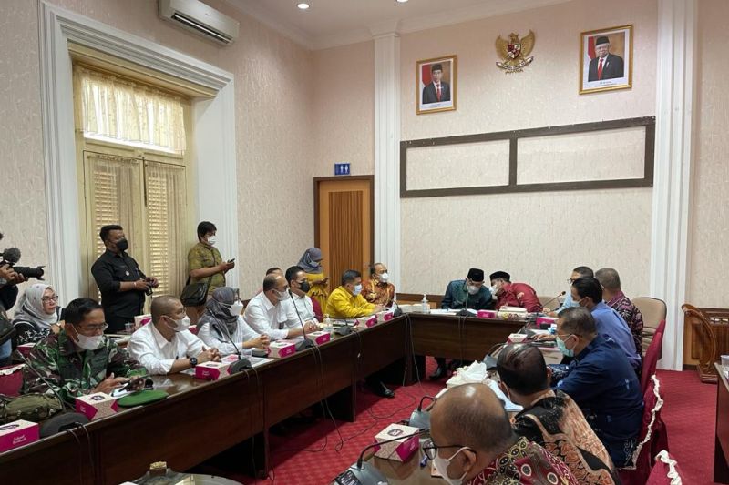 Ini diminta Kejati Sumbar dalam pembayaran pembebasan lahan tol Padang-Sicincin